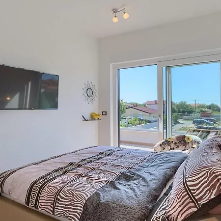 4 Bedroomstunning In بيت للعطل *