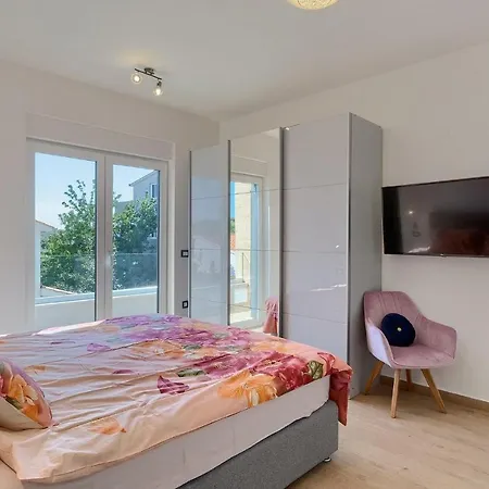 4 Bedroomstunning In 度假居